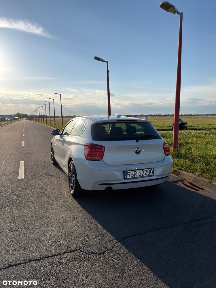 BMW Seria 1 116i Sport Line - 5