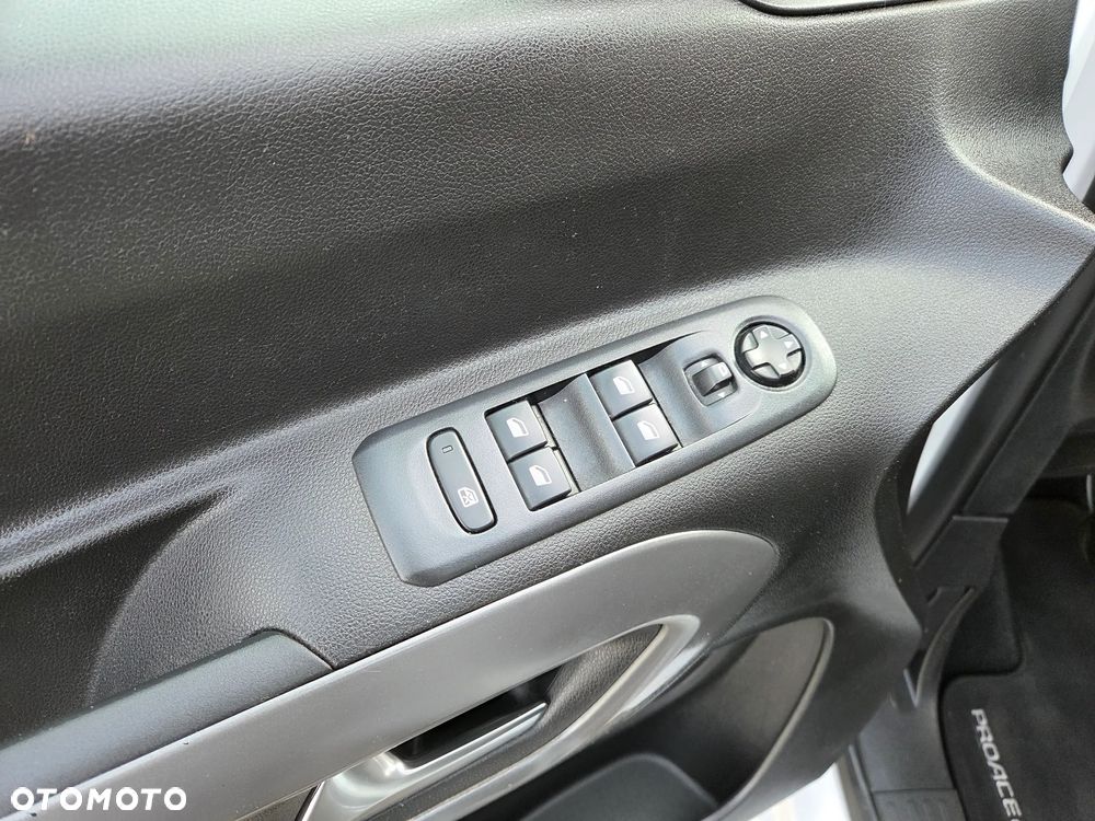 Toyota Proace City Verso 1.5 D-4D Business - 13