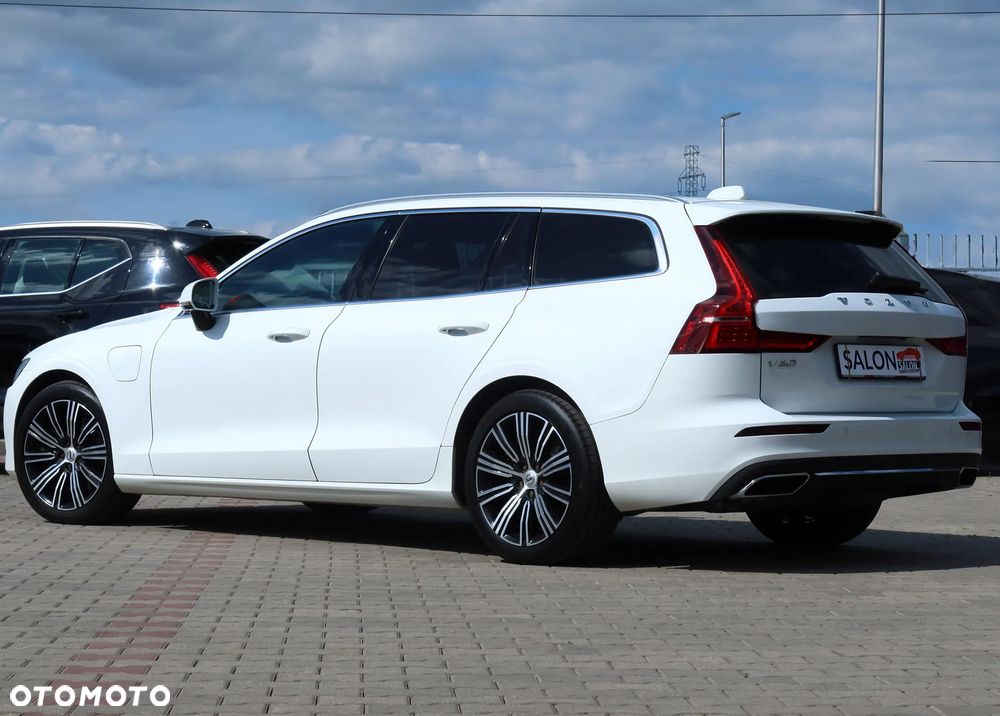Volvo V60 T6 AWD Recharge Geartronic Inscription - 6