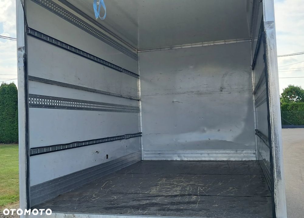 Mercedes-Benz Sprinter 516 - 26