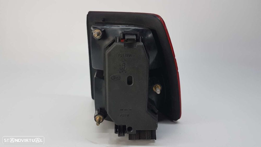 FAROLIM TRASEIRO ESQUERDO SEAT TOLEDO (1L) SE - 3
