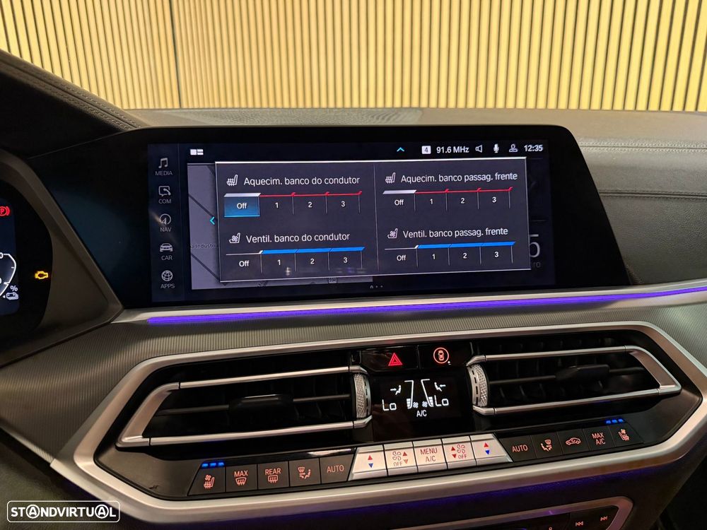 BMW X5 45 e xDrive Pack M - 24