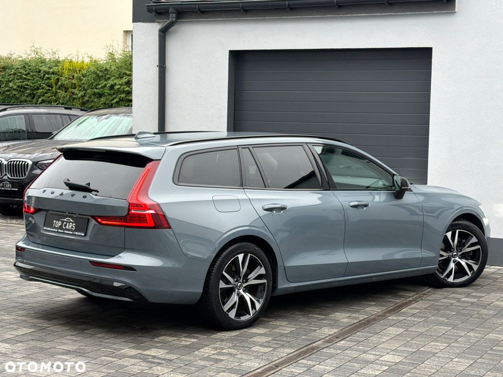 Volvo V60 B3 B Plus Dark - 5