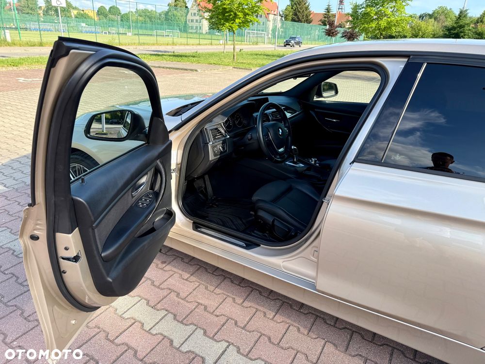 BMW Seria 3 - 11