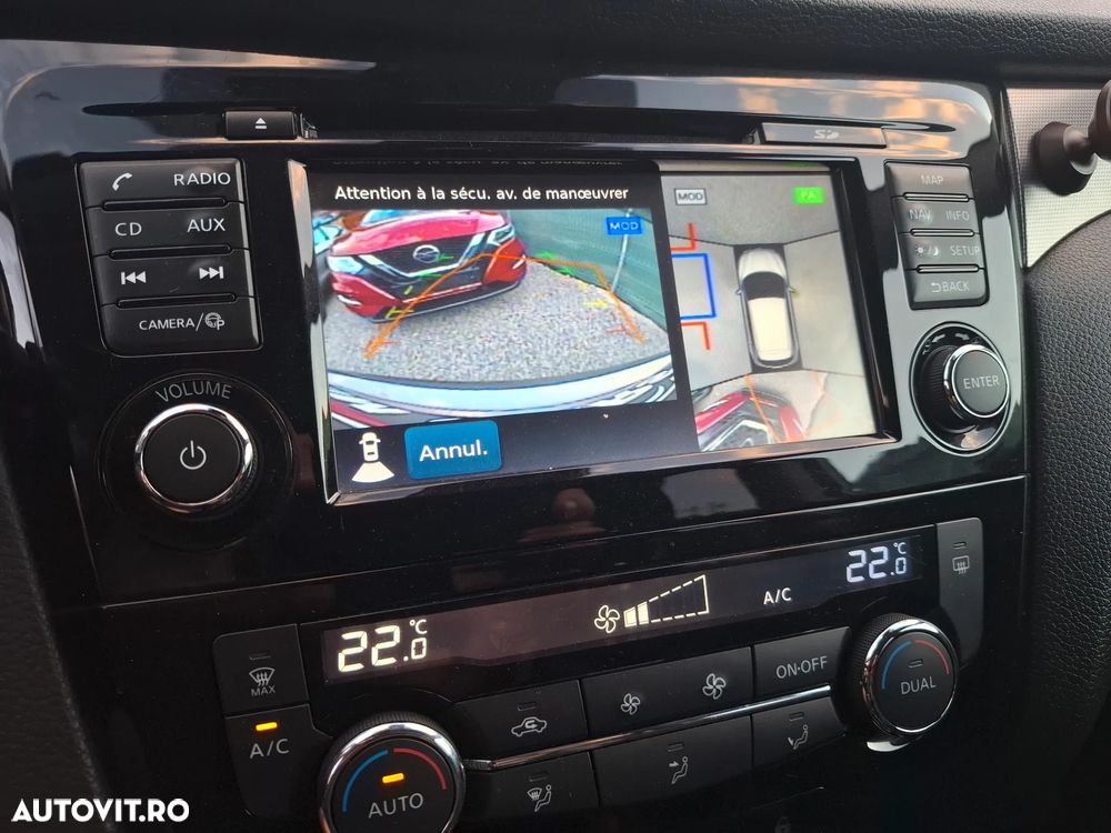 Nissan Qashqai 1.5 DCI Start/Stop N-Connecta - 29