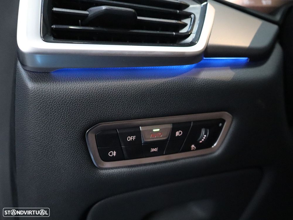 BMW X5 xDrive45e - 28