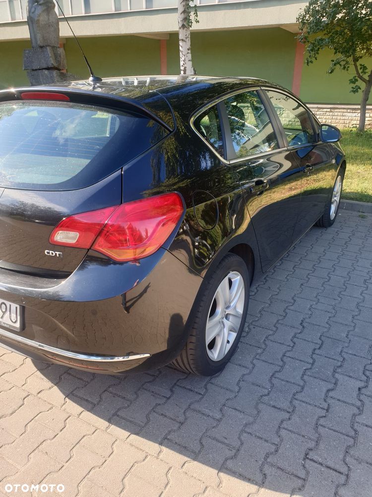 Opel Astra 1.7 CDTI Enjoy - 6
