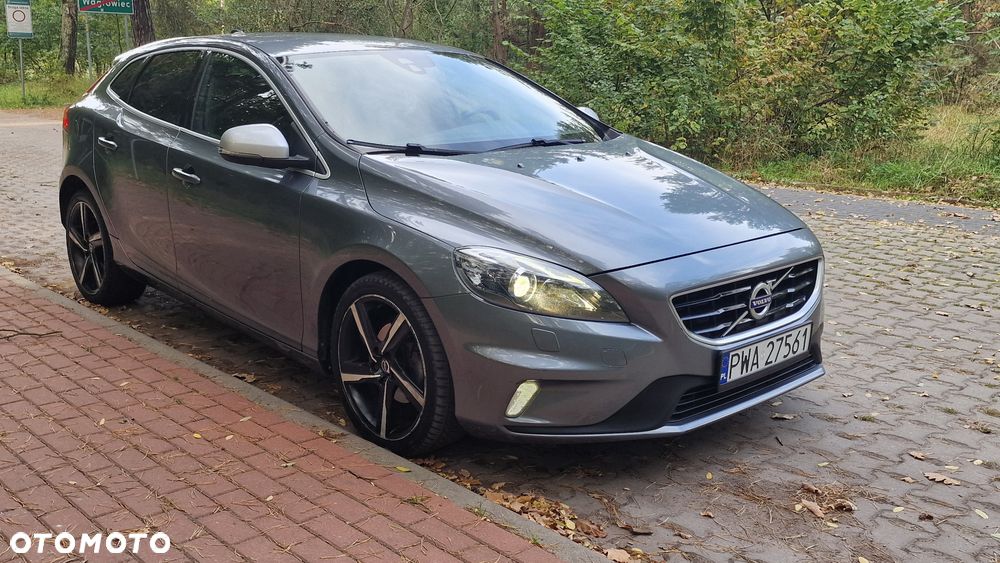 Volvo V40 - 2
