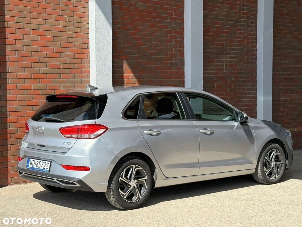 Hyundai i30 1.5 DPI Smart - 4