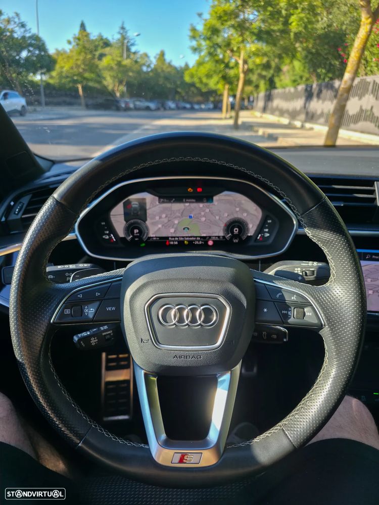 Audi Q3 45 TFSIe S tronic S line - 17