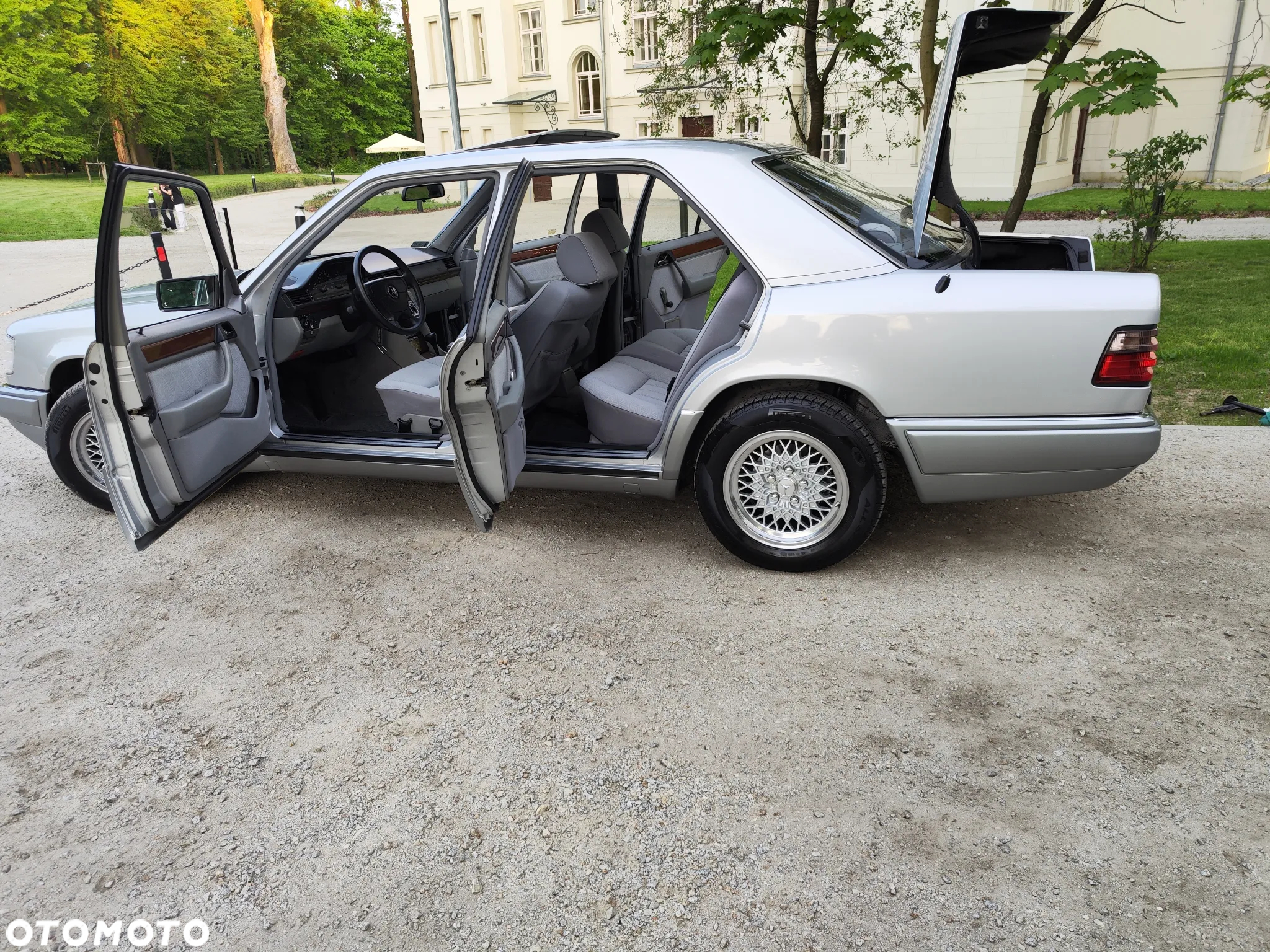 Mercedes-Benz Klasa E - 8