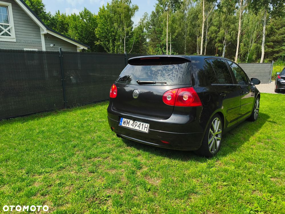 Volkswagen Golf 1.9 TDI 4Motion GT Sport - 3