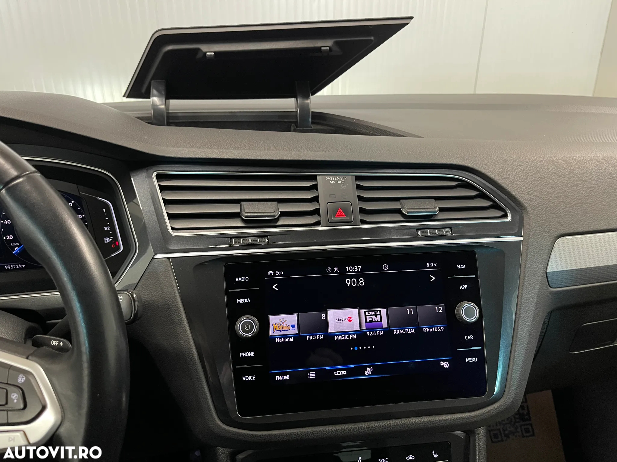 Volkswagen Tiguan 2.0 TDI 4Mot DSG Comfortline - 24