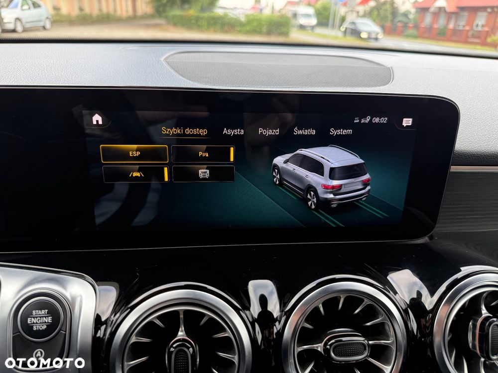 Mercedes-Benz GLB 200 d AMG Line 8G-DCT - 30