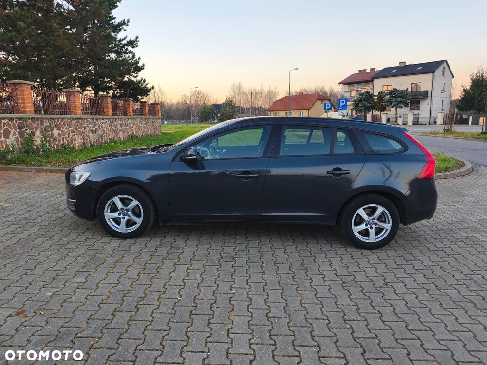 Volvo V60 D2 Kinetic - 6