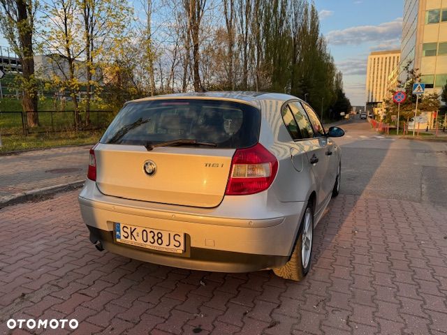 BMW Seria 1 116i - 13
