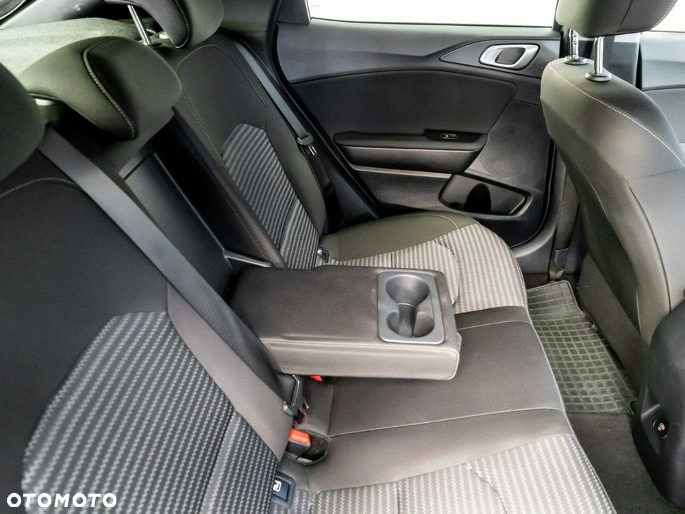 Kia XCeed 1.5 T-GDI M DCT - 23