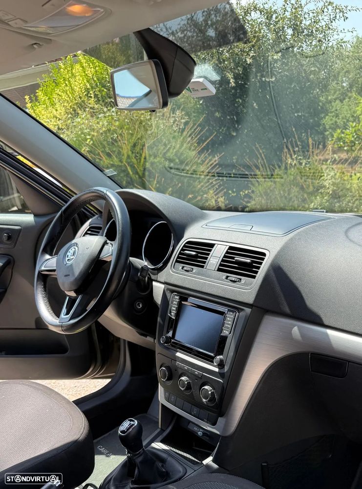 Skoda Yeti 1.2 TSI Ambition - 6