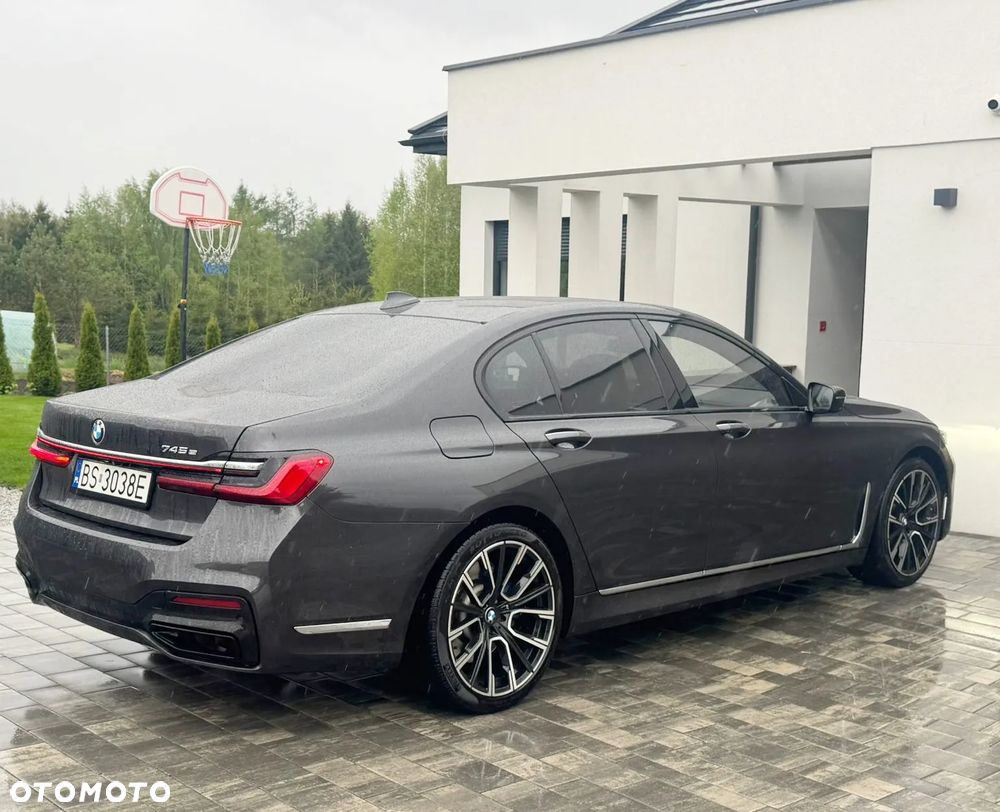 BMW Seria 7 - 4