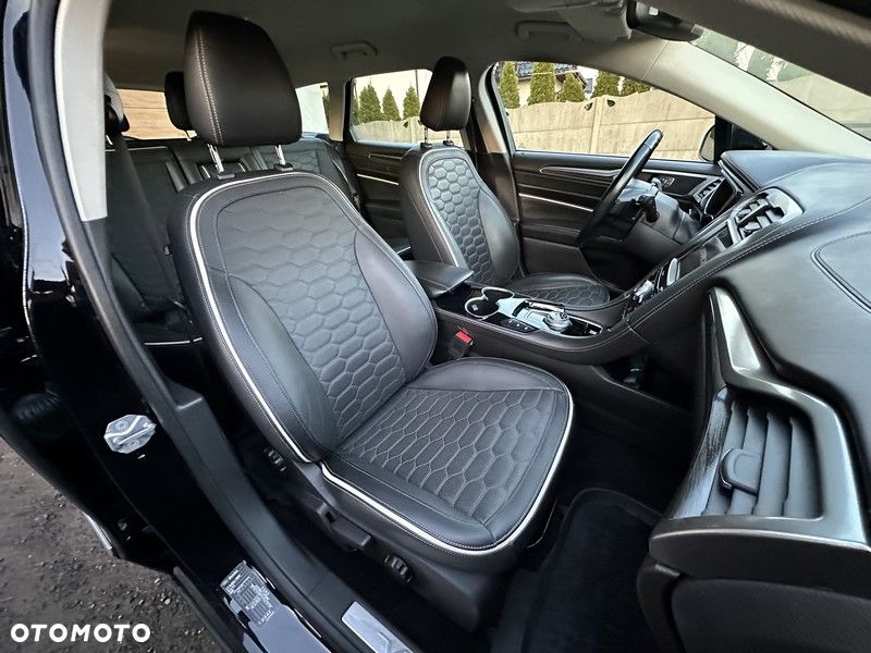 Ford Mondeo 2.0 EcoBlue Vignale AWD - 25