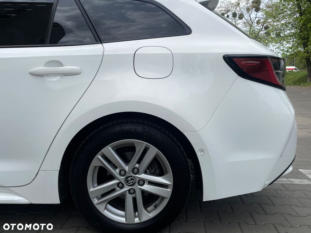 Toyota Corolla 1.8 Hybrid GPF Comfort - 12