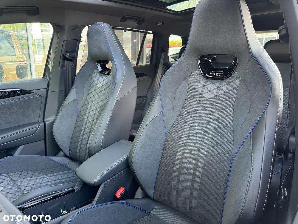 Volkswagen Tayron 1.5 TSI eHybrid PHEV 200kW R-Line Plus DSG - 11