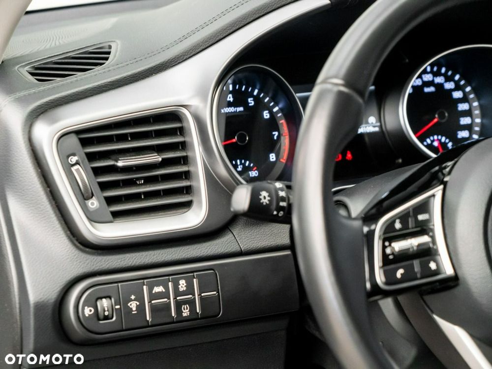 Kia Ceed 1.5 T-GDI M - 24