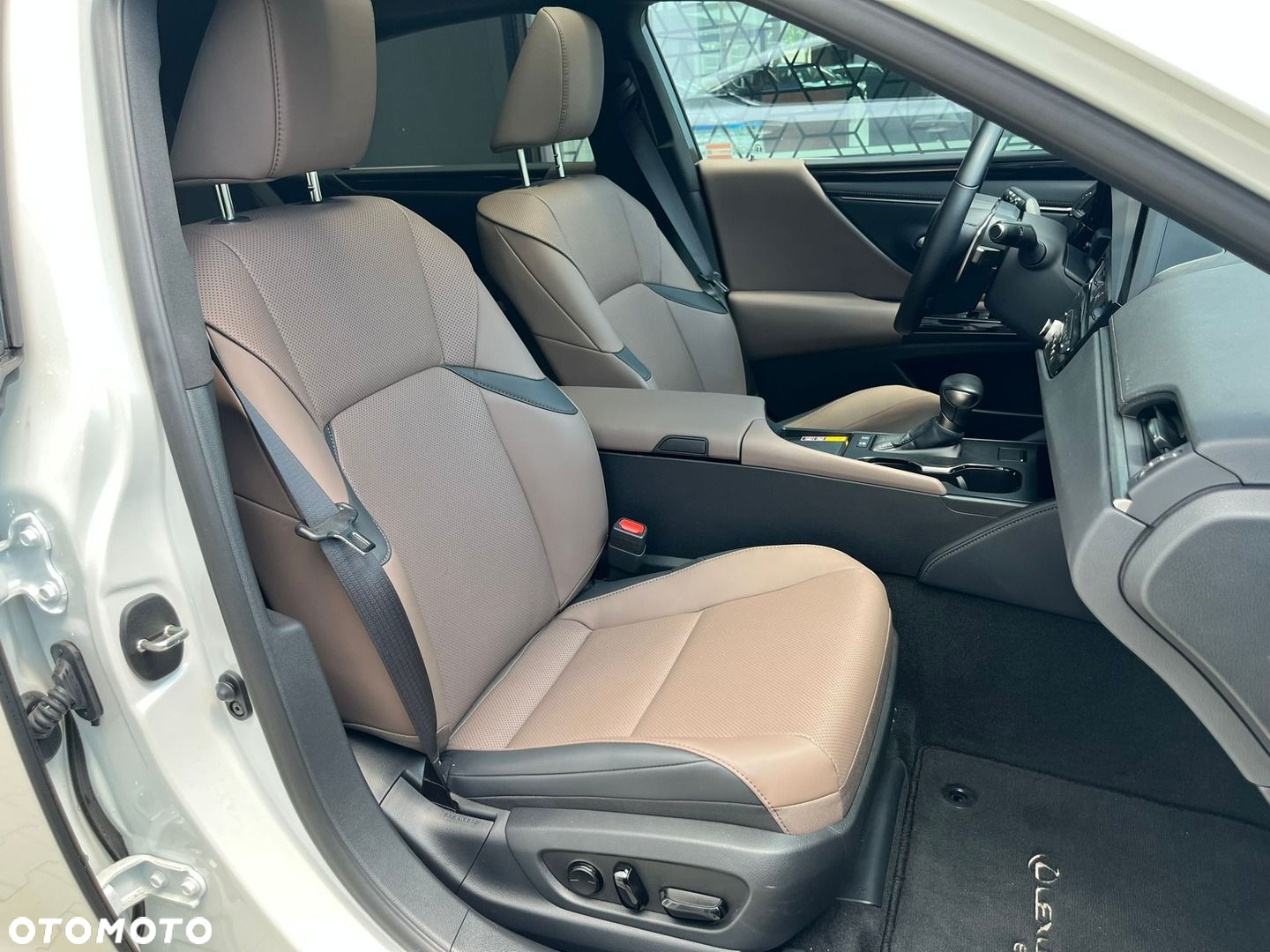 Lexus ES - 29
