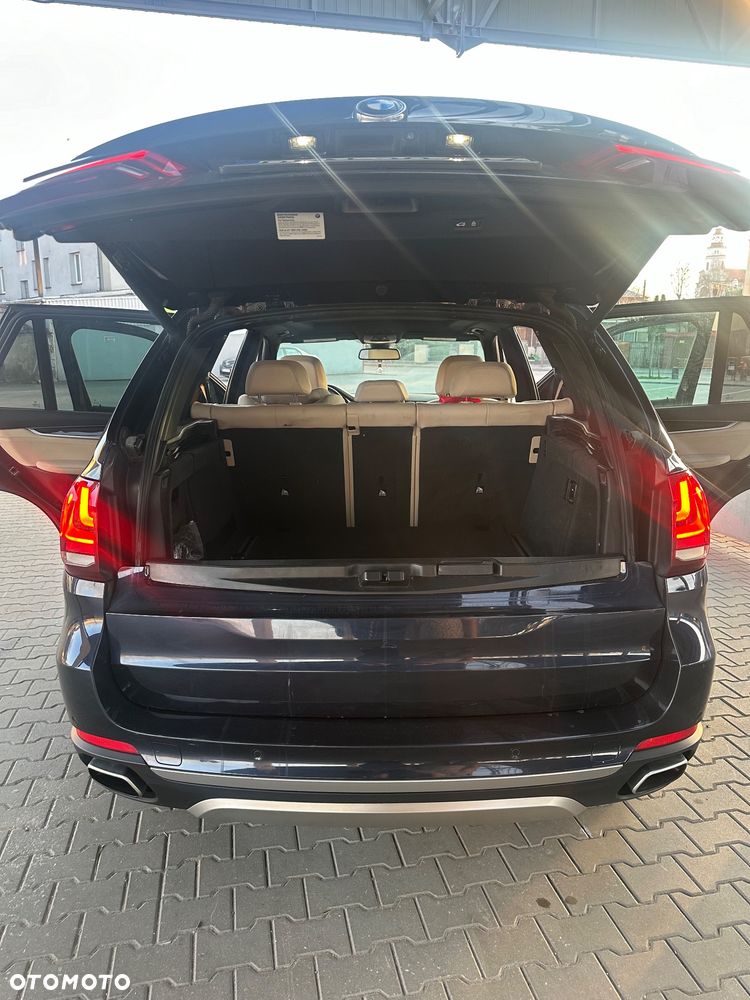BMW X5 xDrive35i - 7