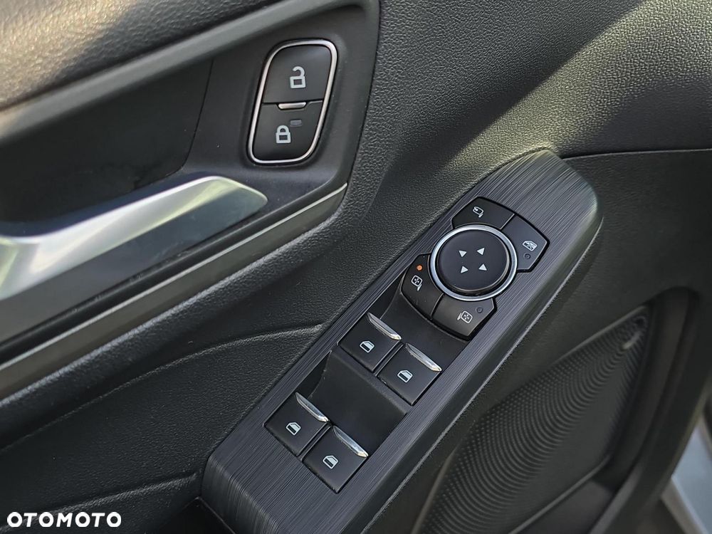 Ford Kuga 1.5 EcoBlue FWD Titanium - 21