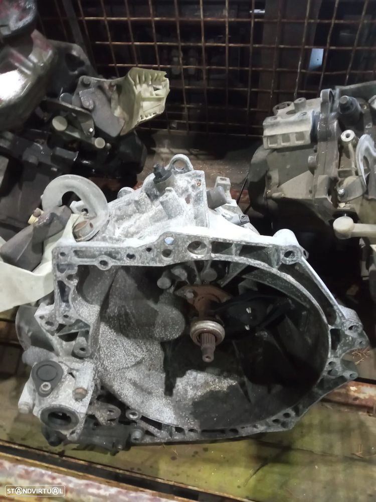 Caixa de velocidades Citroen C4 1.6 16v REF: 20DM64 - 4