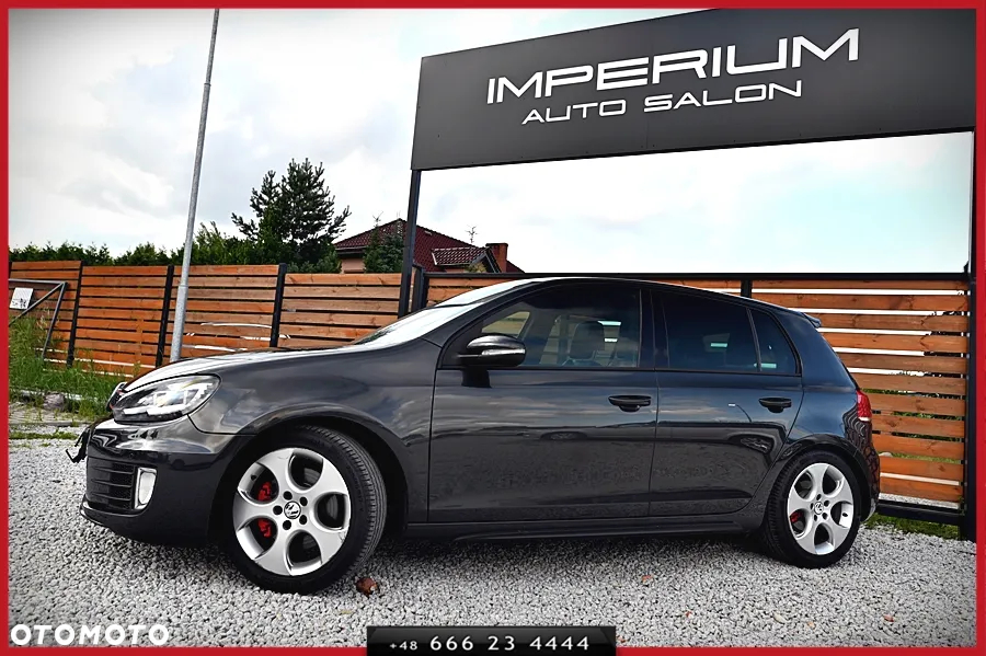 Volkswagen Golf 2.0 GTI - 2