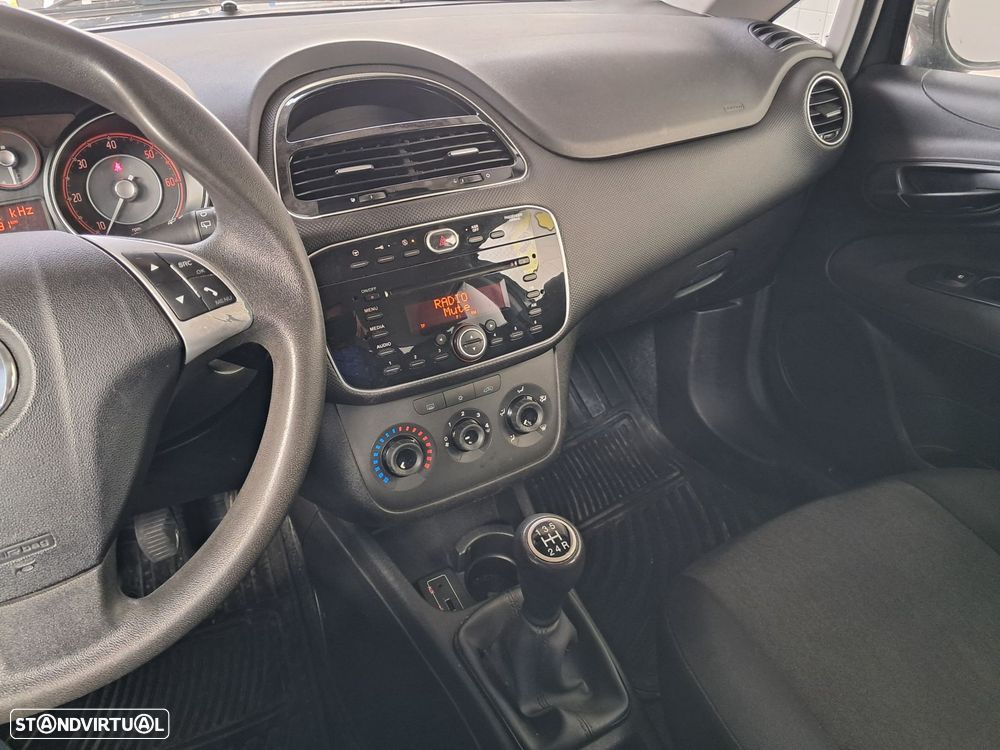 Fiat Punto 1.3 M-Jet Easy S&S - 9