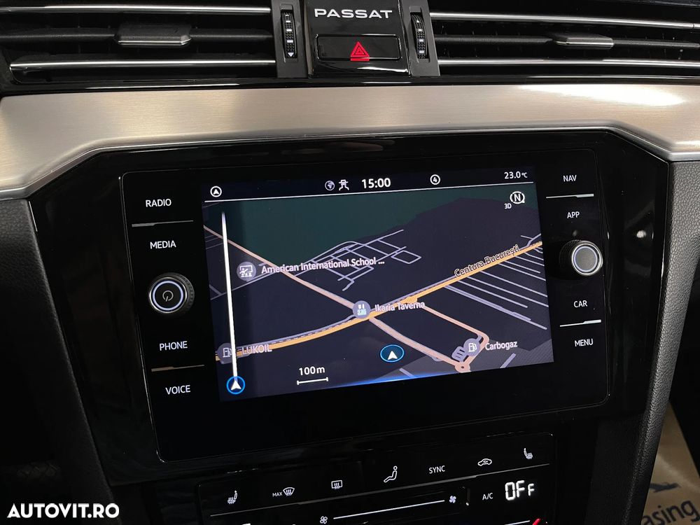 Volkswagen Passat 2.0 TDI DSG Highline - 16