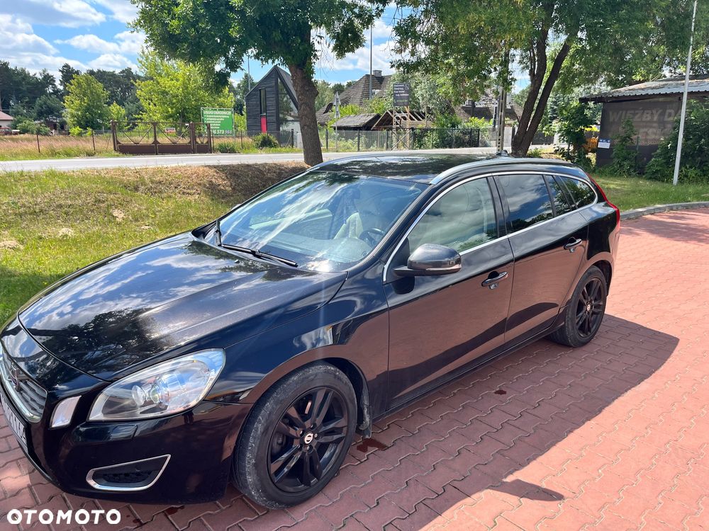 Volvo V60 D3 Geartronic Momentum - 9
