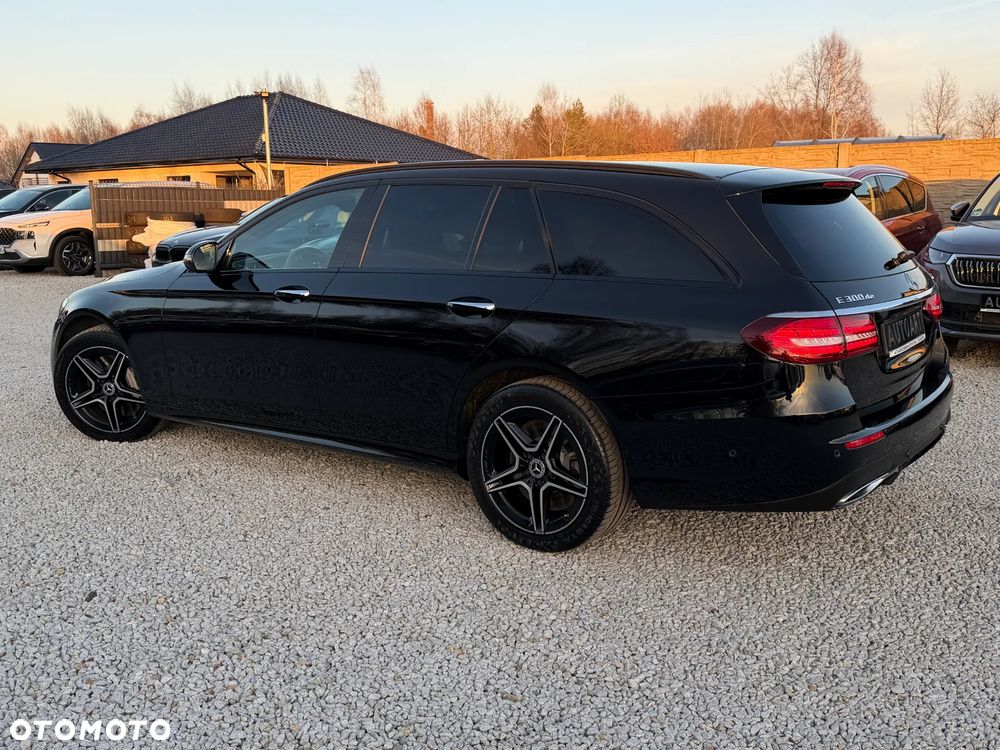 Mercedes-Benz Klasa E 220 d 4Matic 9G-TRONIC - 9