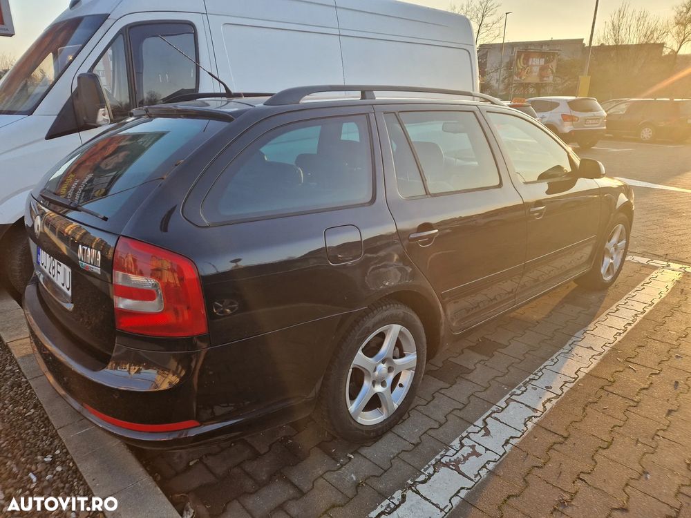 Skoda Octavia 2.0 TDI DPF RS - 7