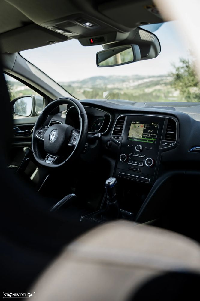 Renault Mégane Sport Tourer 1.5 dCi GT Line - 18