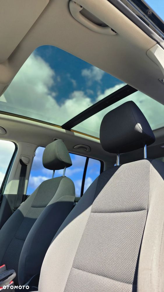 Volkswagen Touran 1.2 TSI STYLE - 14