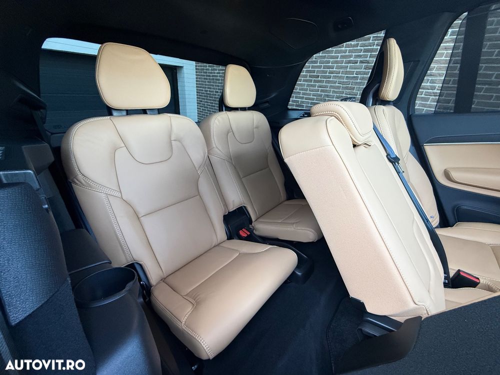VOLVO XC90 2025 — imagine 21
