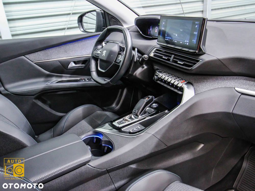 Peugeot 3008 1.2 PureTech Allure S&S EAT8 - 15