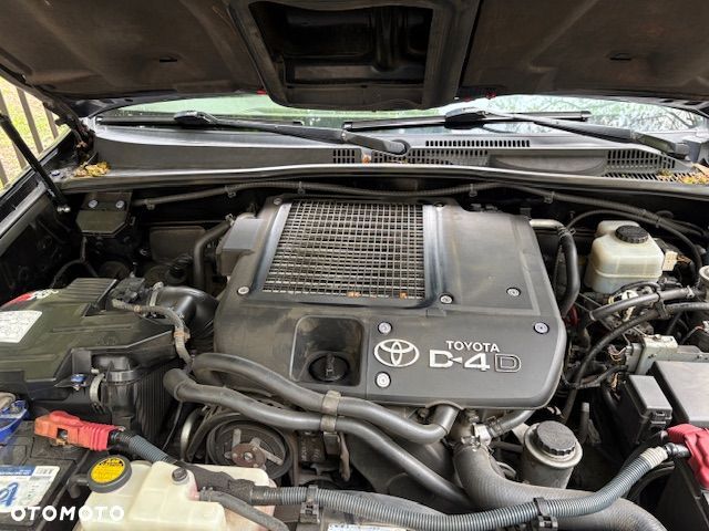 Toyota Land Cruiser - 8
