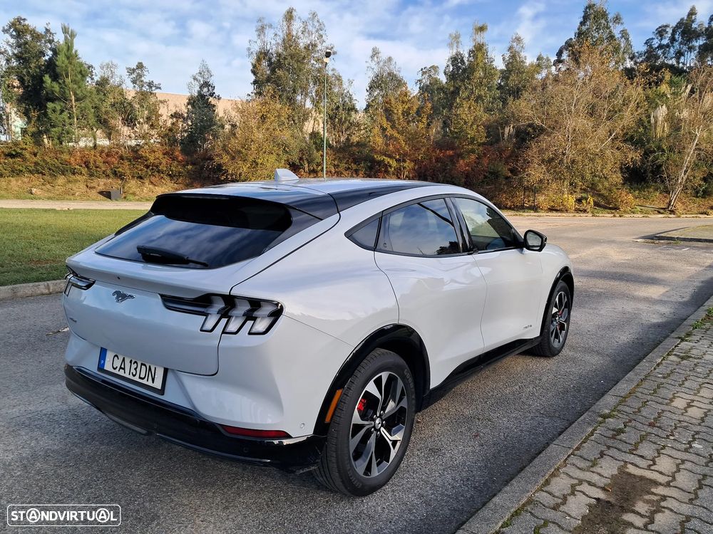 Ford Mustang Mach-E AWD PREMIUM - 3