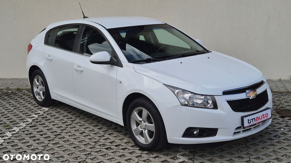 Chevrolet Cruze 1.6 LT+ - 25