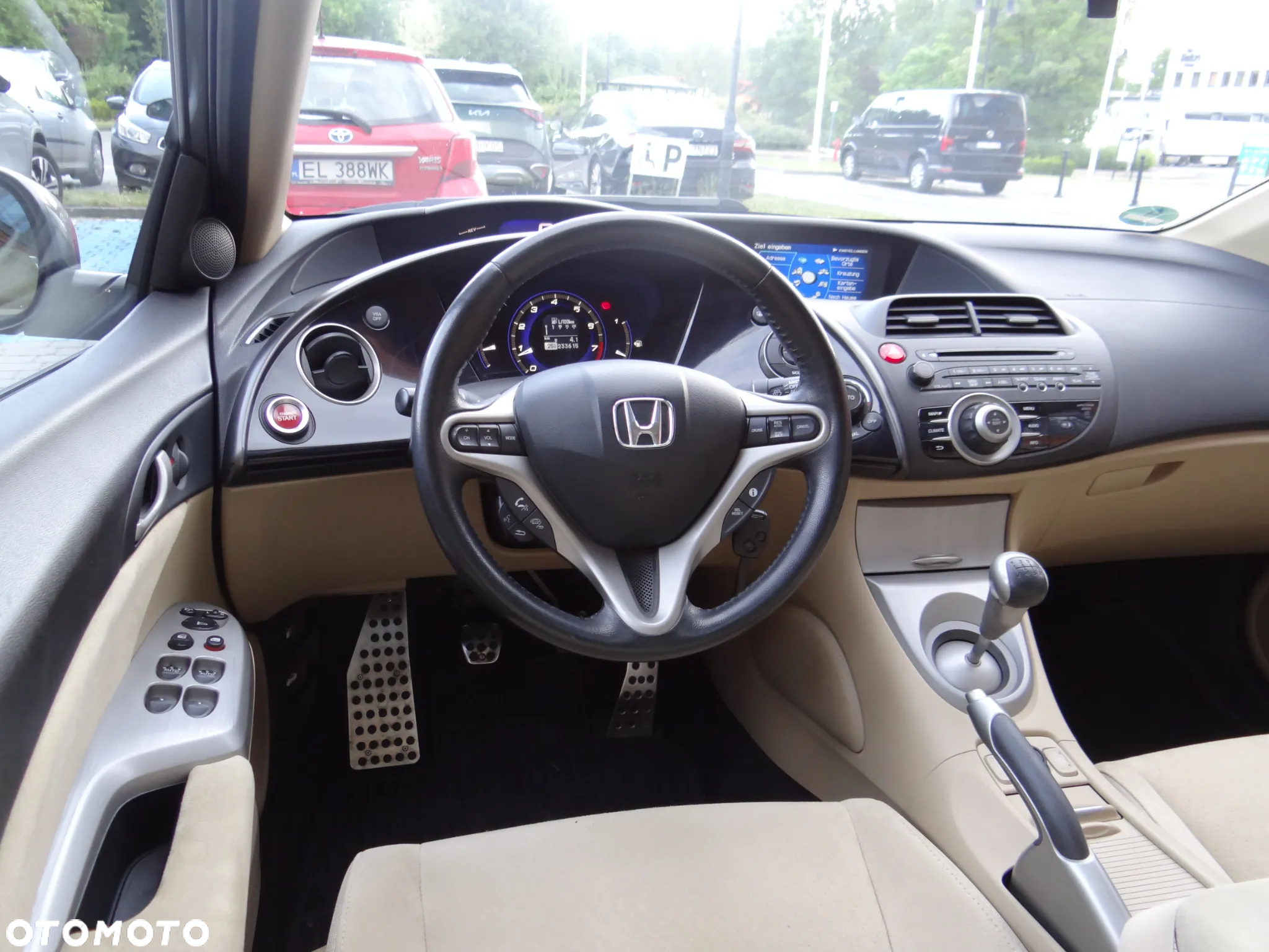Honda Civic 1.8 Executive - 27
