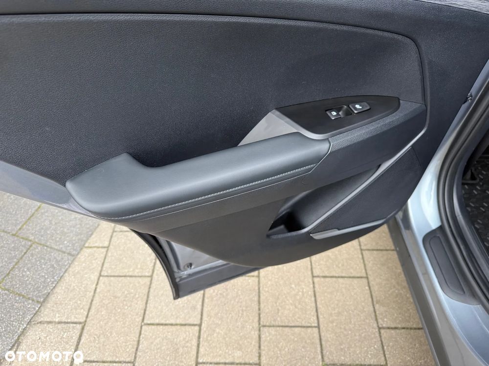 Kia Sportage 1.6 T-GDI L 2WD DCT - 19