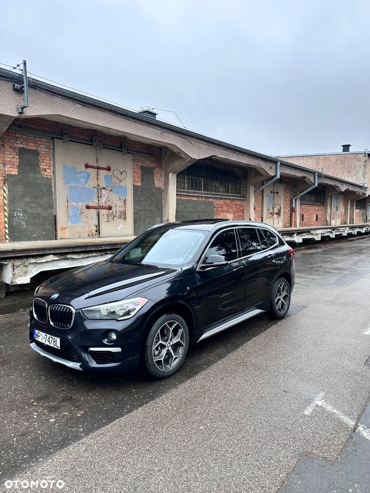 BMW X1 - 1