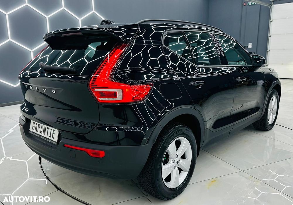 Volvo XC 40 T2 AT8 Momentum - 5