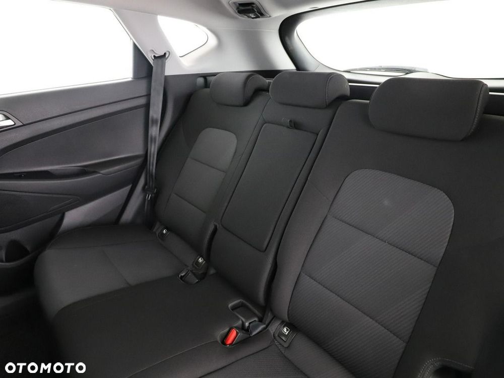 Hyundai Tucson 1.6 GDi 2WD Pure - 18