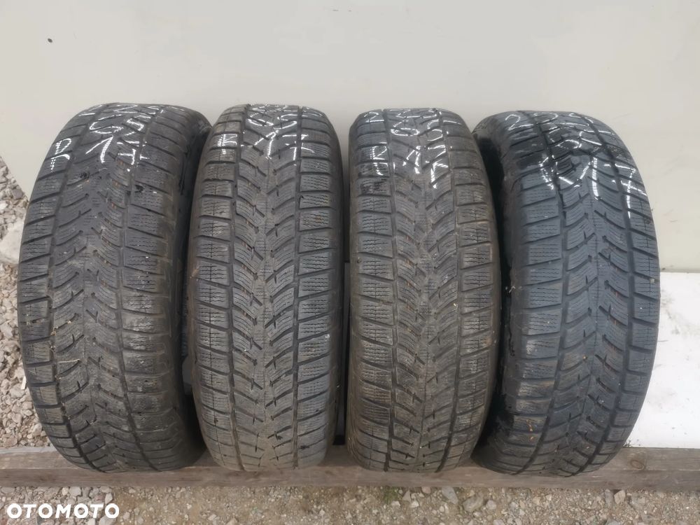 Opony Zimowe 225/65 R17 GOOD YEAR ULTRA GRIP SUV
